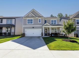 5892 Screech Owl Dr, Flowery Branch, GA 30542