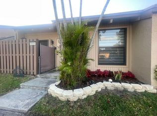 2021 SW 82nd Ave, Davie, FL 33324