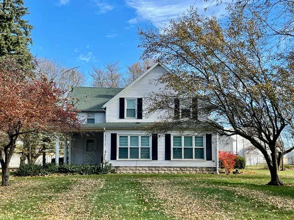 14302 S 1st St, Dekalb, IL 60115