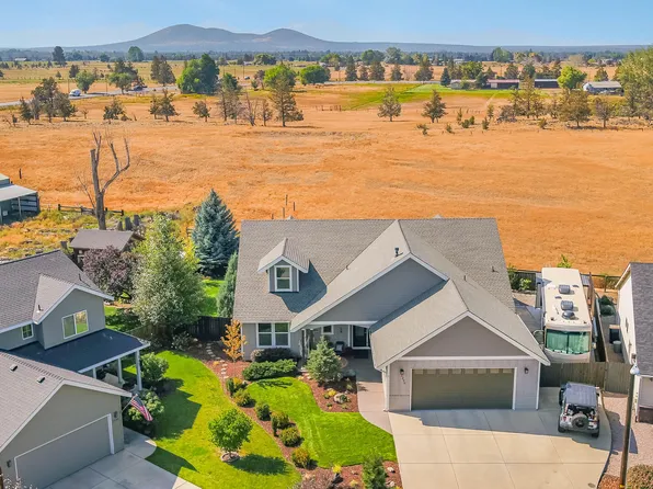 2256 NW Maple Ct, Redmond, OR 97756