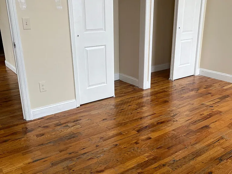 146 Main Street — Photo 3