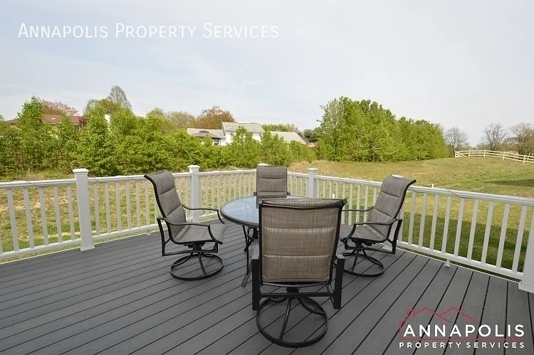 7948 Monrovia Dr — Photo 24