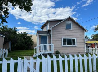 937 8th St W, Kalispell, MT 59901