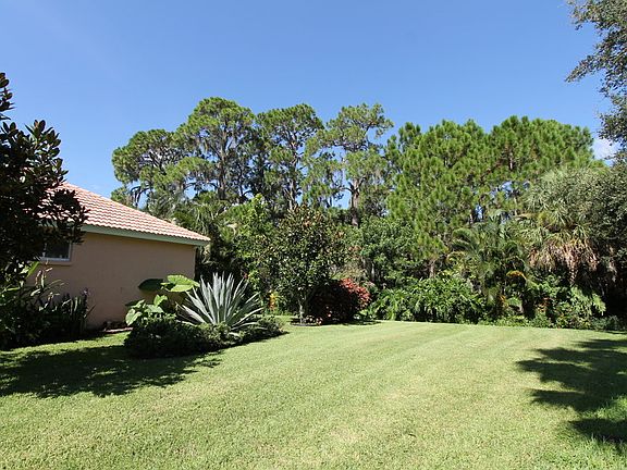 5th image of 4932 Sabal Lake Cir