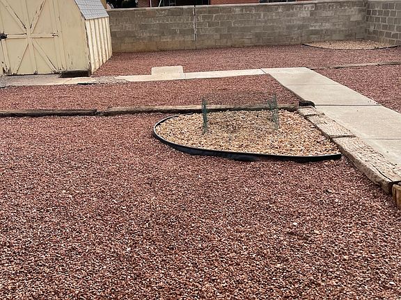 3rd image of 5902 Bellamah Ave NE