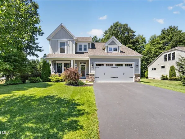 1 Cider Mill Way, Saratoga Springs, NY 12866
