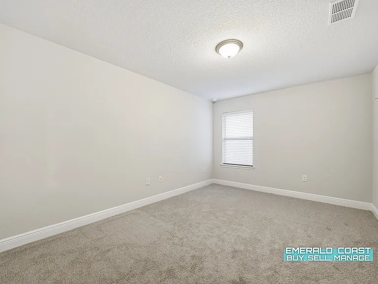 217 Baycliff Dr — Photo 25