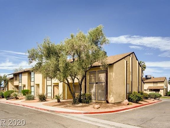 3rd image of 499 Kristin Ln #0
