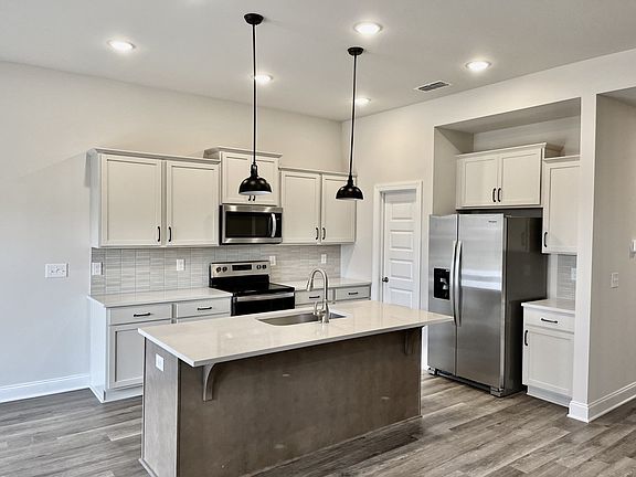 2nd image of 2513 Ashebrooke Ct Lot 101