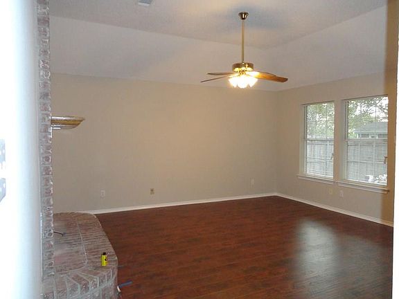2nd image of 1108 Bayfield Dr