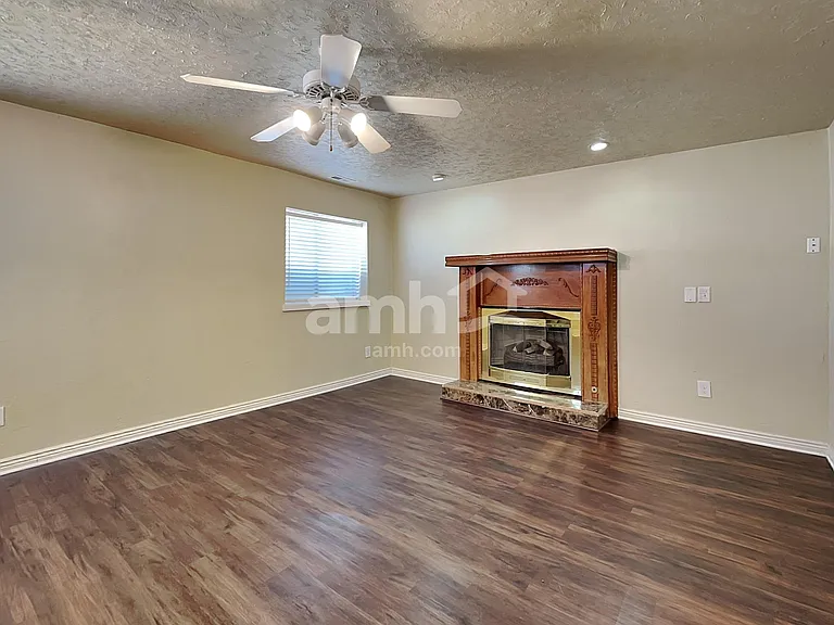 1188 W 1420 N — Photo 6