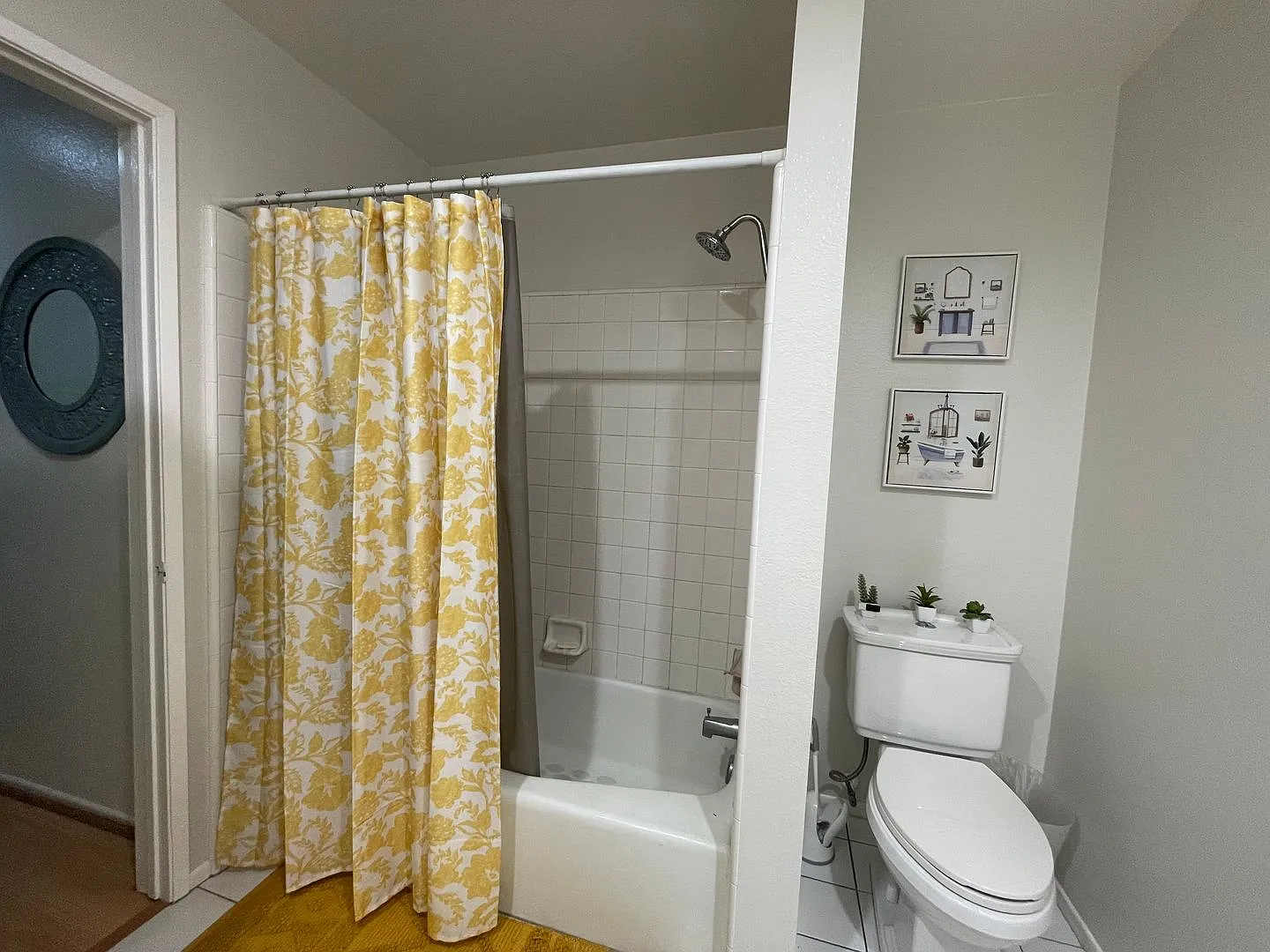 Upcoming Beautiful 3bd/ 2ba Detached Condo — Photo 4