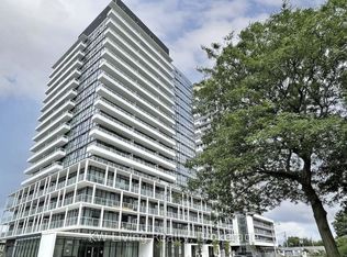 180 Fairview Mall Dr #1211, Toronto, ON M2J 0E7