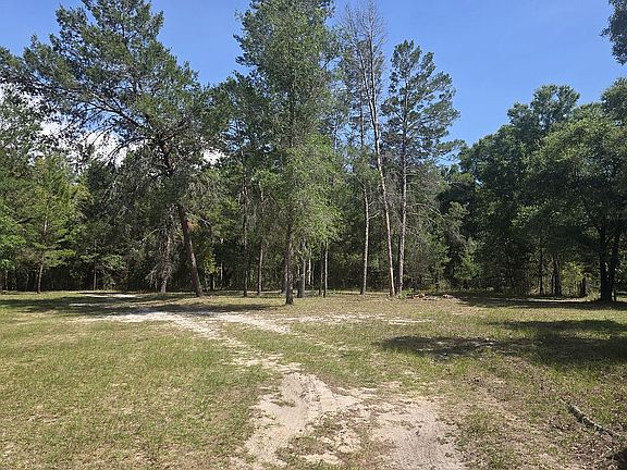 3rd image of 16295 Hibiscus Rd