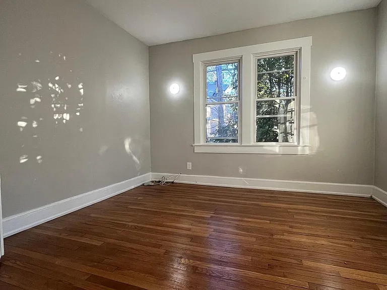 1100 Prospect St #1 — Photo 7