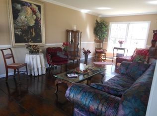 1449 Palmer St, Plymouth, MI 48170