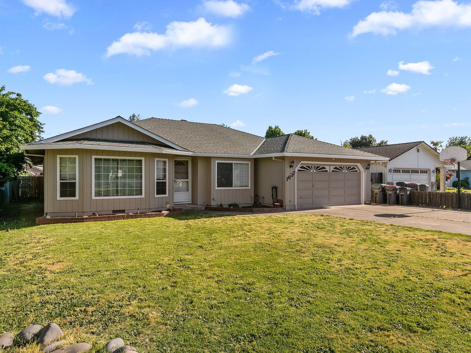 1637 Timothy St, Central Pt, OR 97502 Zillow