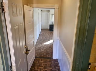 154 Perry Ave APT 2, Worcester, MA 01610