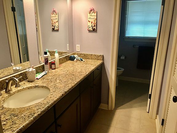 3rd image of 44 Lakewood Pl