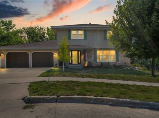 3106 Blue Ridge Ct NE, Cedar Rapids, IA 52402