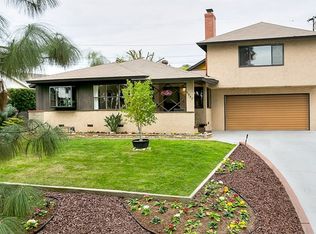9957 Glencrest Cir, Burbank, CA 91504