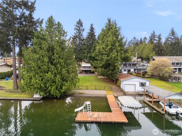 2403 185th Avenue E, Lake Tapps, WA 98391