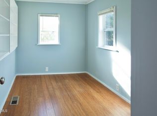 100 Verbena Rd, Oak Ridge, TN 37830