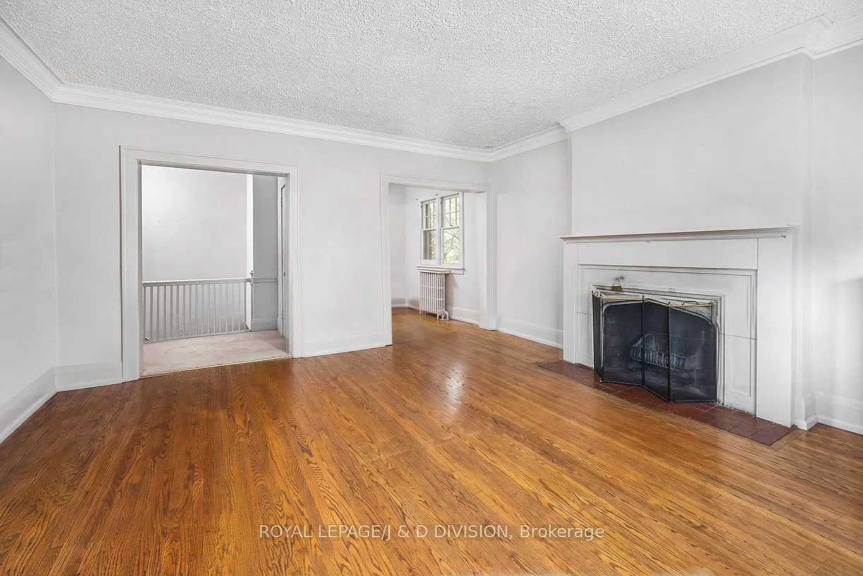 3 bed, $3,999 — Photo 4