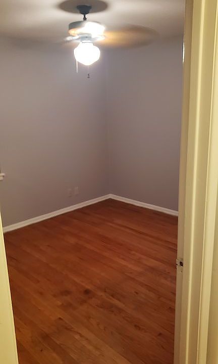 1st image of 803 Highland Dr