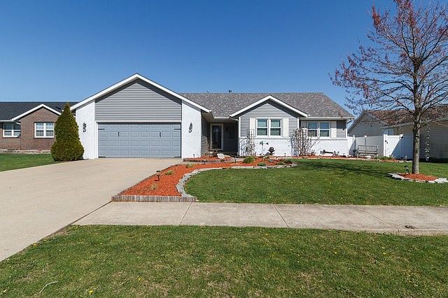 1st image of 1466 Derby Dr