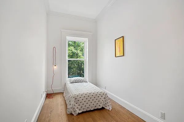 Rented by Compass | media 4