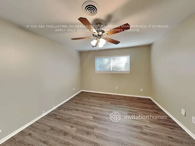 2815 Norwood Ln — Photo 9