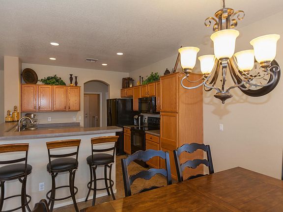 3rd image of 9238 W Runion Dr