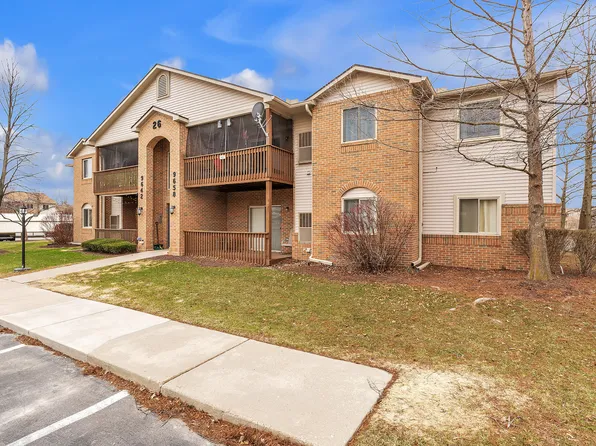 9644 Sawgrass Ct, Belleville, MI 48111