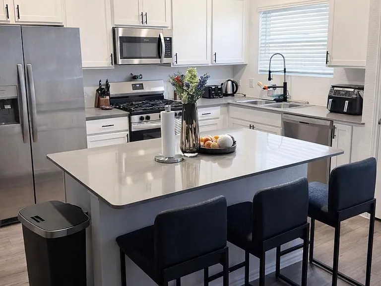 303 Alamito Ave — Photo 3