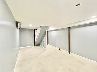 Rented by Pear NYC LLC