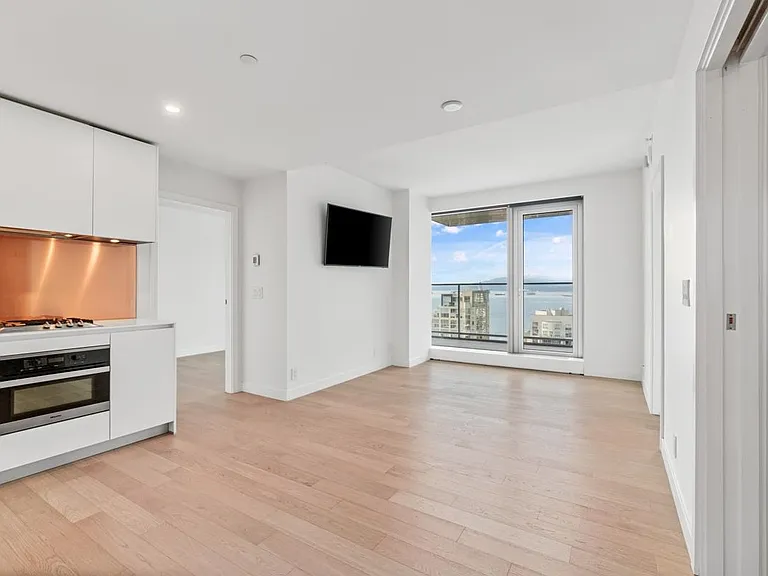 1480 Howe St #3105 — Photo 5