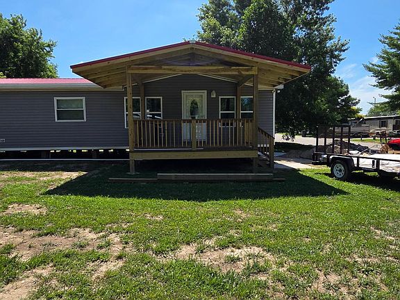 2nd image of 57 Periwinkle Cir