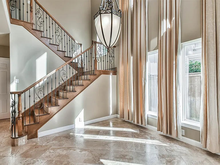 11511 Gallant Ridge Ln — Photo 20