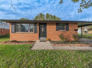 31 Glenada Ct, New Lebanon, OH 45345