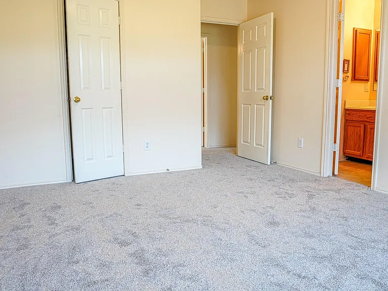 19131 Prairie Bluff Dr — Photo 11