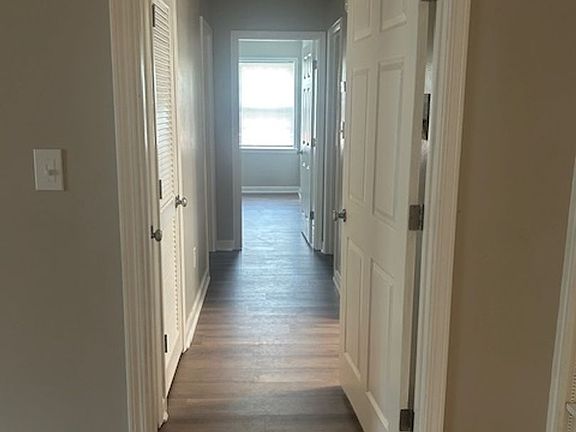 4th image of 515 25th St SW APT 1
