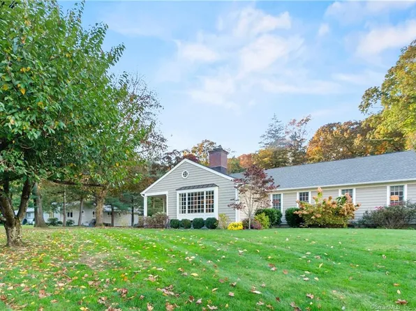 100 Random Road, Fairfield, CT 06825