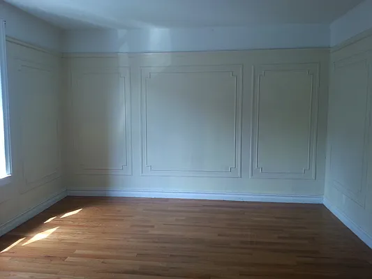 Rented by Brooklyn Vertical Inc. | media 38