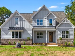 3919 Cedar Knolls Dr, Youngsville, NC 27596