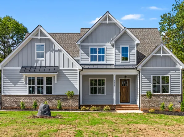 3919 Cedar Knolls Dr, Youngsville, NC 27596