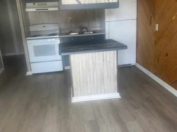 4265 S Highway 11 APT D, Westminster, SC 29693