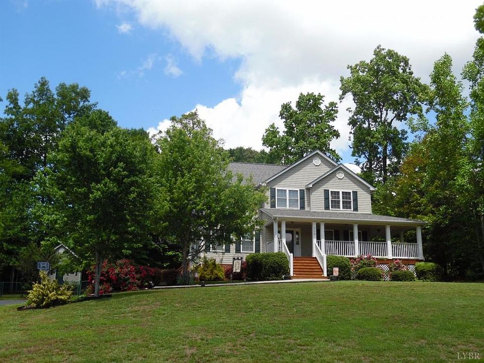 1st image of 608 Woodland Dr