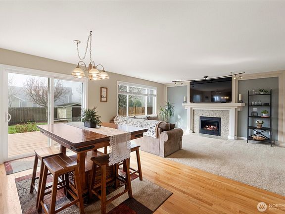 4th image of 18203 106th Street E