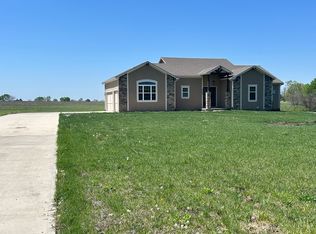 10420 Evening Star Rd, Eudora, KS 66025